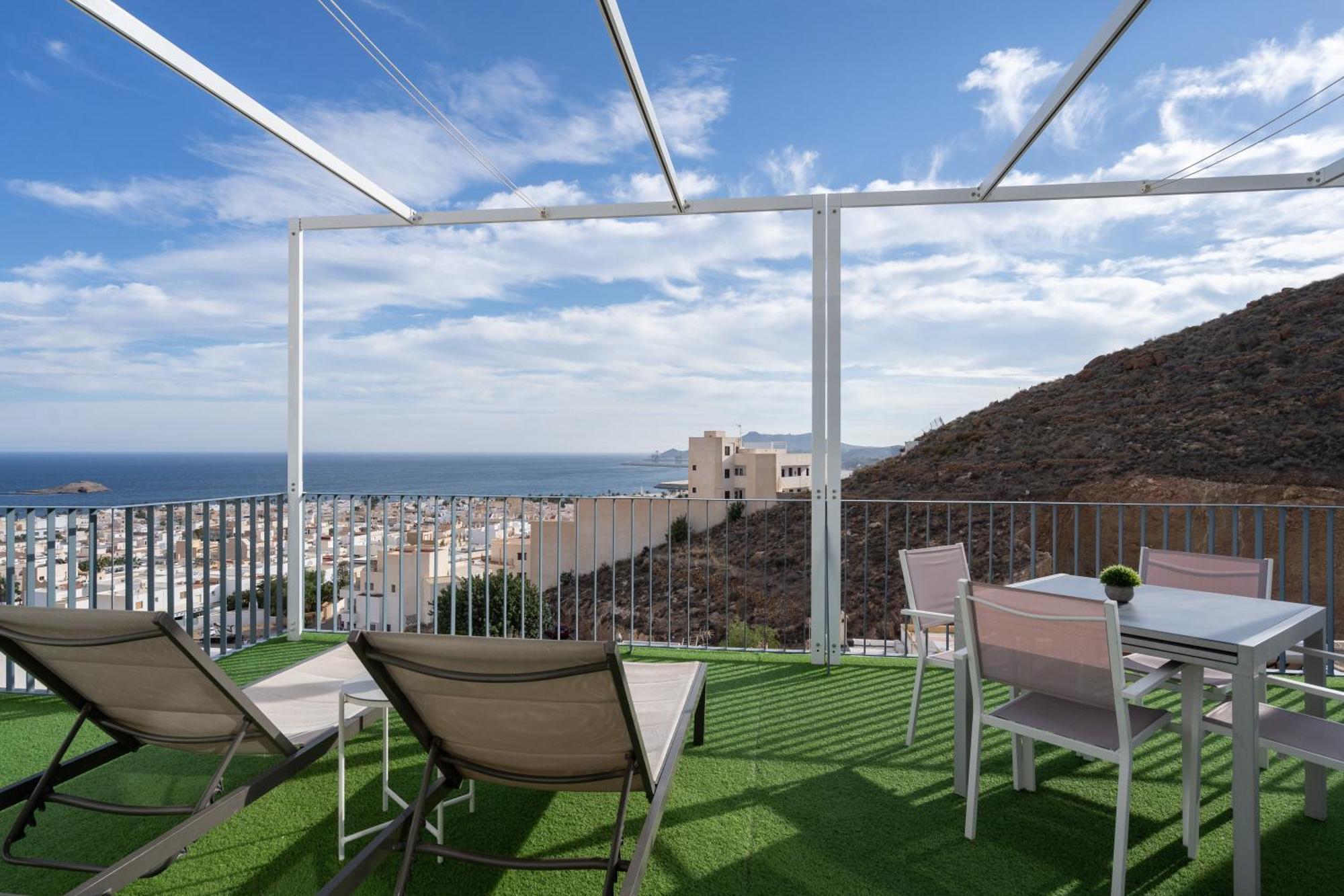 Cervantes Con Terraza Y Vistas Al Mar Appartement *